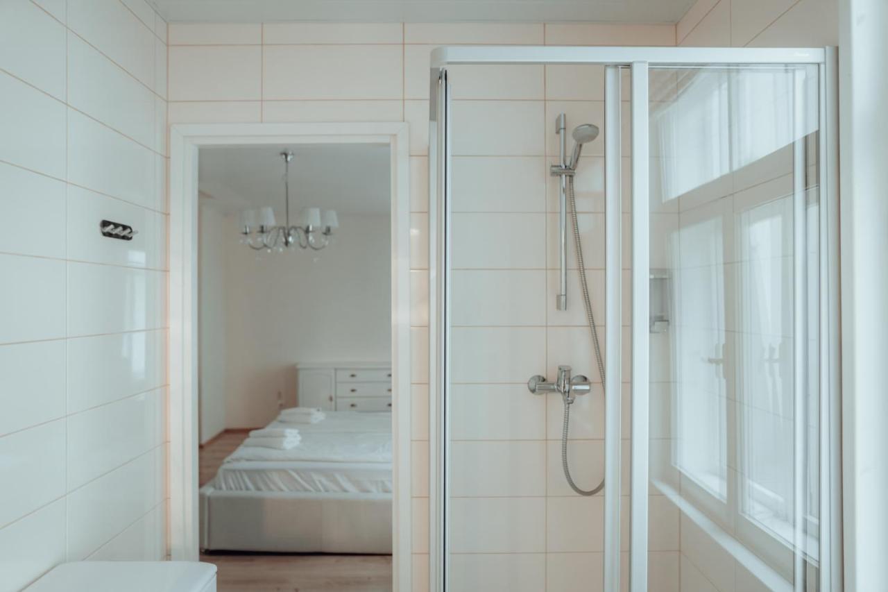 Dream Stay - Spacious 1-Bedroom Apartment In The Old Town Tallinn Eksteriør billede